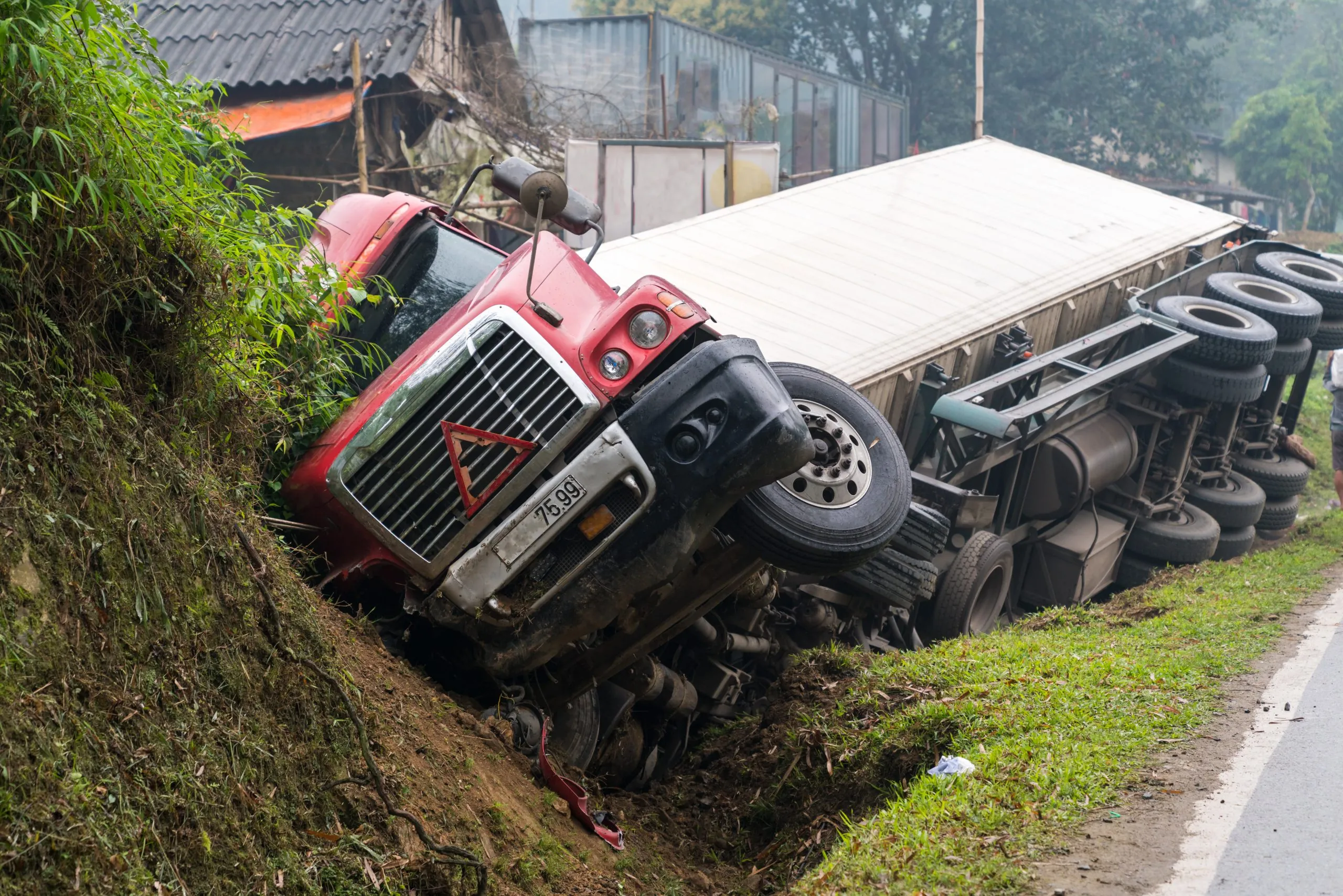 What to Do After a Semi Truck Accident