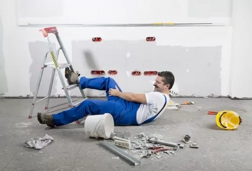Construction-Worker-Having-an-Accident